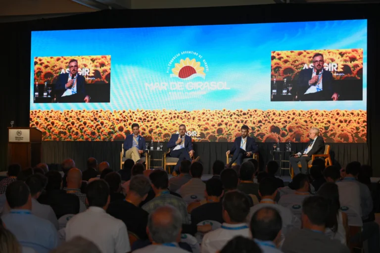 La UAA en el Congreso Argentino de Girasol